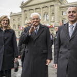 Migranti, Mattarella: “Gestione comune flussi”