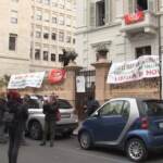 Roma, movimenti lotta per la casa occupano stabile in centro