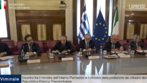 Governo, Piantedosi incontra ministro greco Theodorikakos