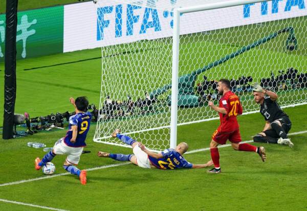 Ballon sur le 2e but du Japon : la FIFA a tranché