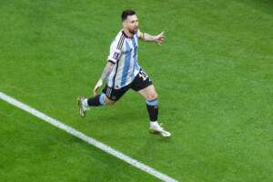 Argentina-Australia 2-1, Messi e compagni ai quarti
