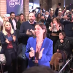 Pd, Schlein canta Bella Ciao