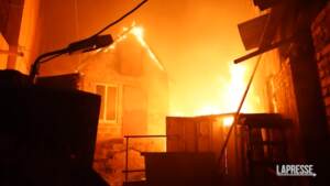 Ucraina, bombardamenti notturni su Kherson