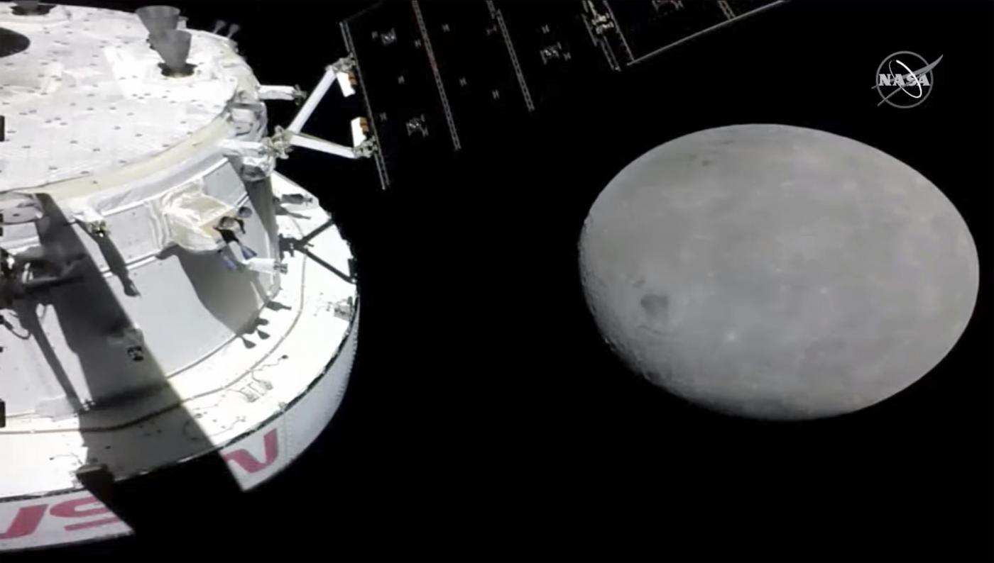 Spazio, Orion di Artemis torna sulla Terra