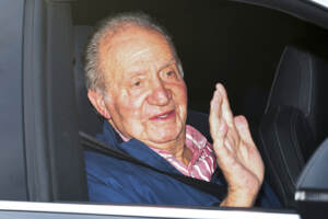 Juan Carlos, immunità Gb fino a sua abdicazione