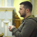 Ucraina, Zelensky: “Firmare accordi non porterà pace”