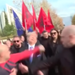 Albania, pugno al volto per l’ex premier Berisha
