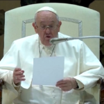 Ucraina, Papa: “Si ripete storia sterminio ebrei”