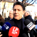 Rdc, Conte: “Governo premia privilegiati e volta spalle ai bisognosi”