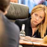 Iran, Meloni: “Governo indignato per condanna a morte manifestante”