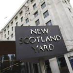 Londra, italiano aggredito al pub: diffuso identikit uomo