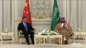 Arabia Saudita, Xi Jinping incontra il principe Bin Salman