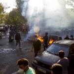 Iran, 11 condanne a morte per proteste