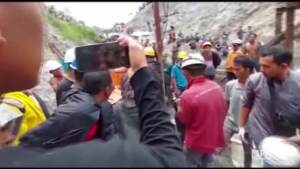 Indonesia, esplosione in miniera: almeno 9 morti