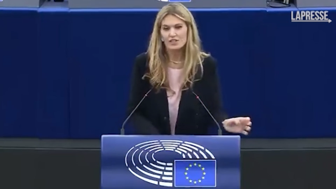 Ue, convalidati arresti Kaili e Panzeri