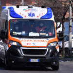 Taranto, scontro auto-camion: madre e figlio muoiono su statale ‘Gioia del Colle’