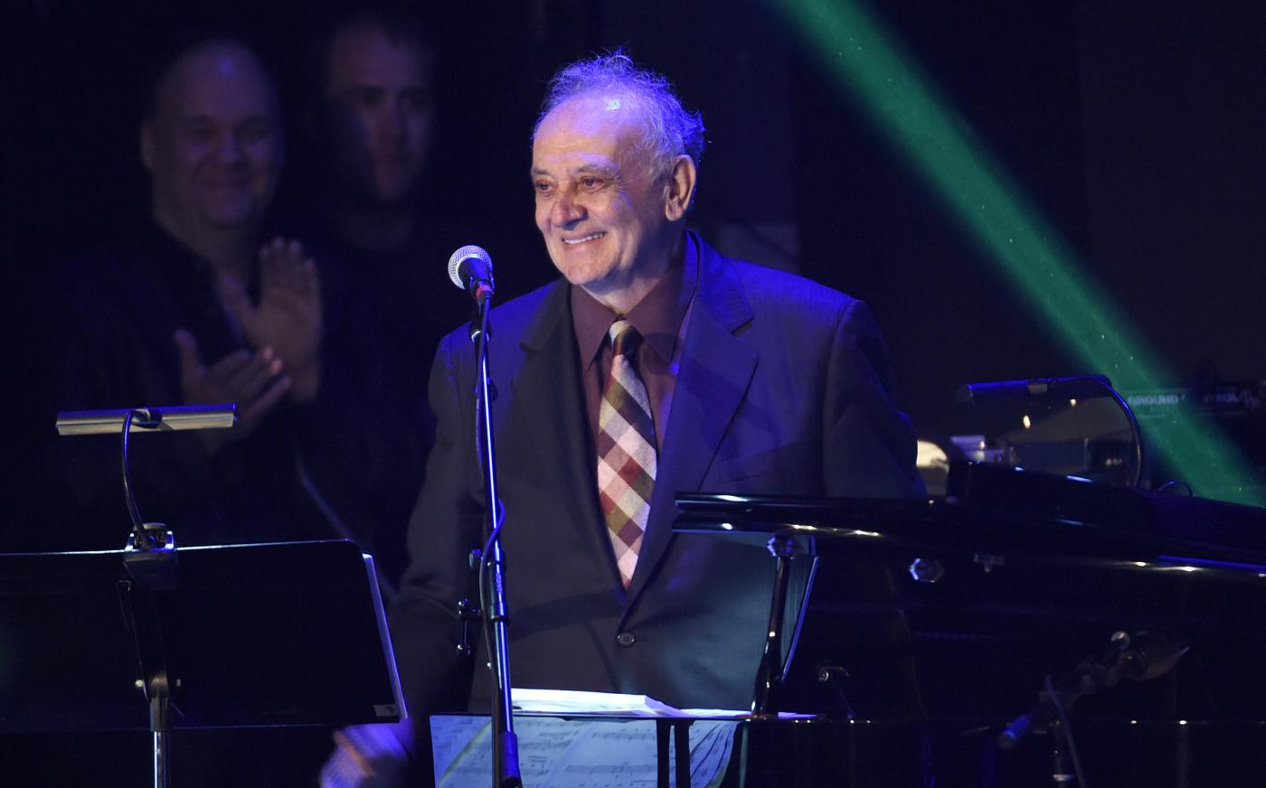 Cinema, morto Angelo Badalamenti Cinema, morto Angelo Badalamenti