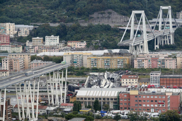 Genova, prima udienza del processo per il crollo del ponte Morandi - Foto di repertorio