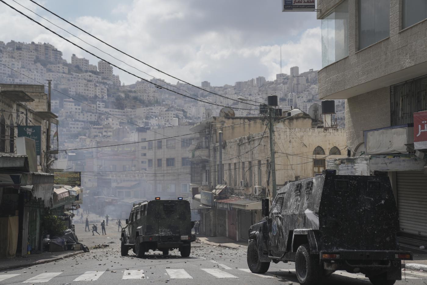 Cisgiordania, 16enne palestinese uccisa in raid