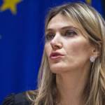 Scandalo Ue, Tarabella e Kaili restano in carcere