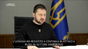 Ucraina, Zelensky: “12 milioni di cittadini in blackout”