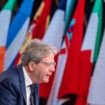 Manovra, Gentiloni: “Giudizio Ue positivo con rilievi”