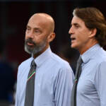 Vialli sospende impegni Figc: “Per superare questa fase malattia”