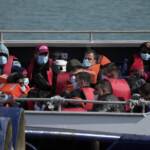 Migranti, naufragio nella Manica: morti