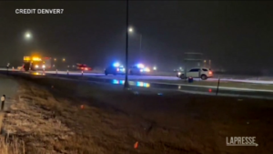 Usa, tempesta di neve: chiuse strade e aeroporti