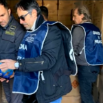 Napoli, sequestrate 10 tonnellate fuochi d’artificio