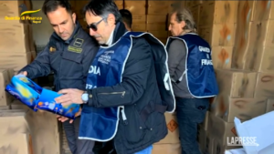 Napoli, sequestrate 10 tonnellate fuochi d’artificio