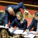 Ucraina, Meloni attacca M5S su armi a Kiev