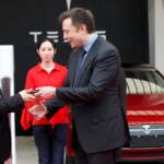 Elon Musk vende azioni Tesla per 3,6 miliardi di dollari