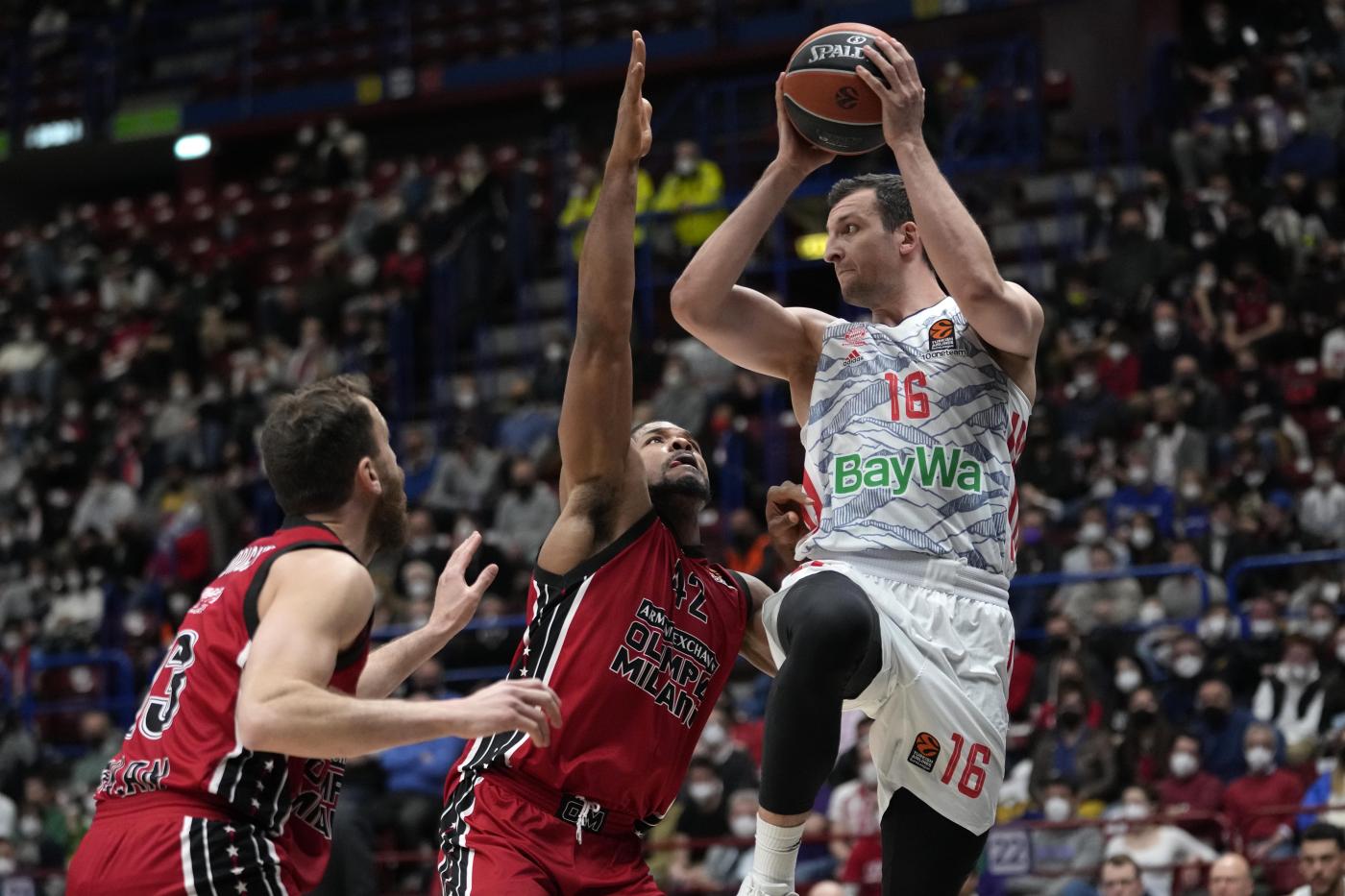 Eurolega, l’Olimpia batte in trasferta la Stella Rossa