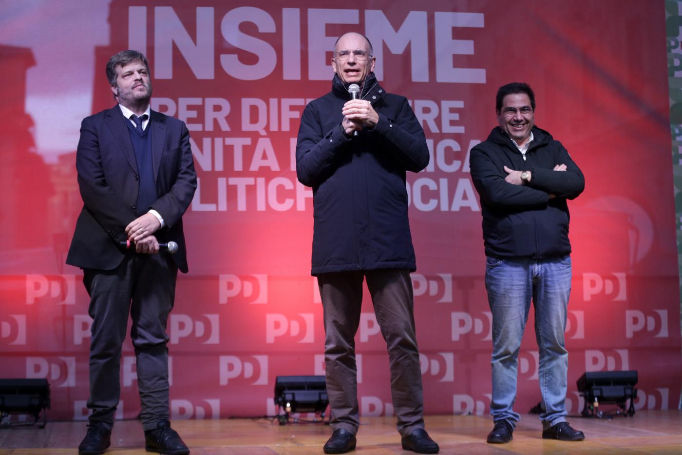 Manovra, Pd in piazza contro legge bilancio