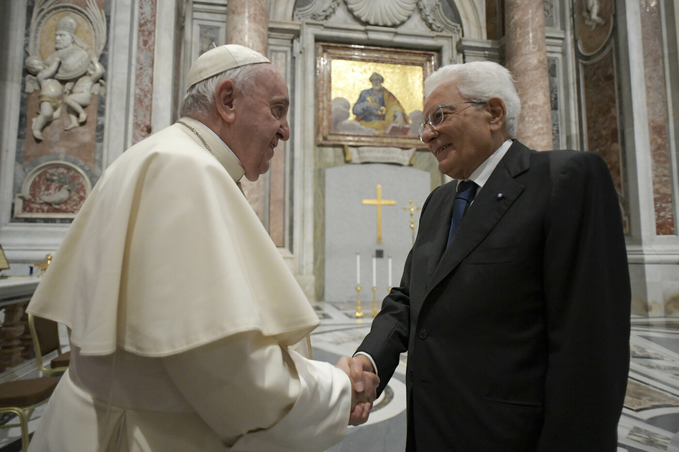 Ucraina, Mattarella: “Parole Papa mezzo per la pace”