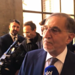 Mihajlovic, La Russa: “Anche lassù starà tirando punizioni vincenti”