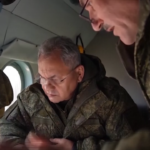 Russia, il ministro della Difesa Shoigu visita le truppe al fronte