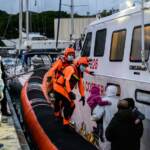 Migranti, 160 soccorsi: barca era in avaria