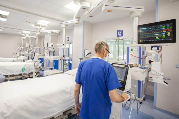 Milano, inaugurato il nuovo reparto di terapia intensiva all'ospedale San Paolo