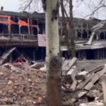 Ucraina, la città di Bakhmut ridotta in macerie