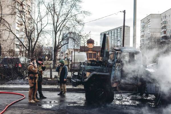 Ucraina, attacchi su Kiev