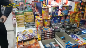 Prato, sequestrati oltre 700 chili di fuochi d’artificio illegali