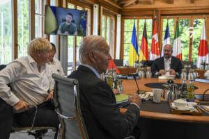 G7, seconda giornata del summit: Zelensky in collegamento