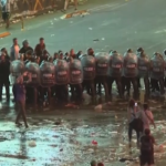 Argentina, scontri tra tifosi e polizia a Buenos Aires