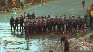 Argentina, scontri tra tifosi e polizia a Buenos Aires