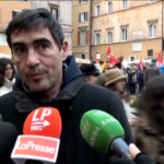 Manovra, Fratoianni: “Vigliaccata su reddito cittadinanza”