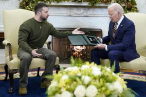 Washington va renforcer son soutien à l’Ukraine (Biden)