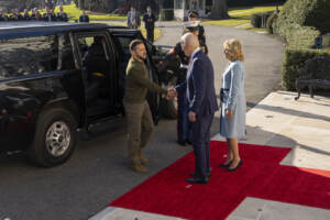Washington - Il Presidente Joe Biden e la First Lady Jill Biden accolgono il Presidente ucraino Volodymyr Zelensky alla Casa Bianca