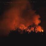 Cile, le fiamme divorano le case a Vina del Mar